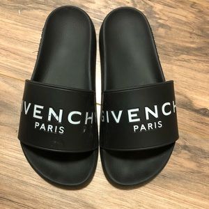 Givenchy slides 37